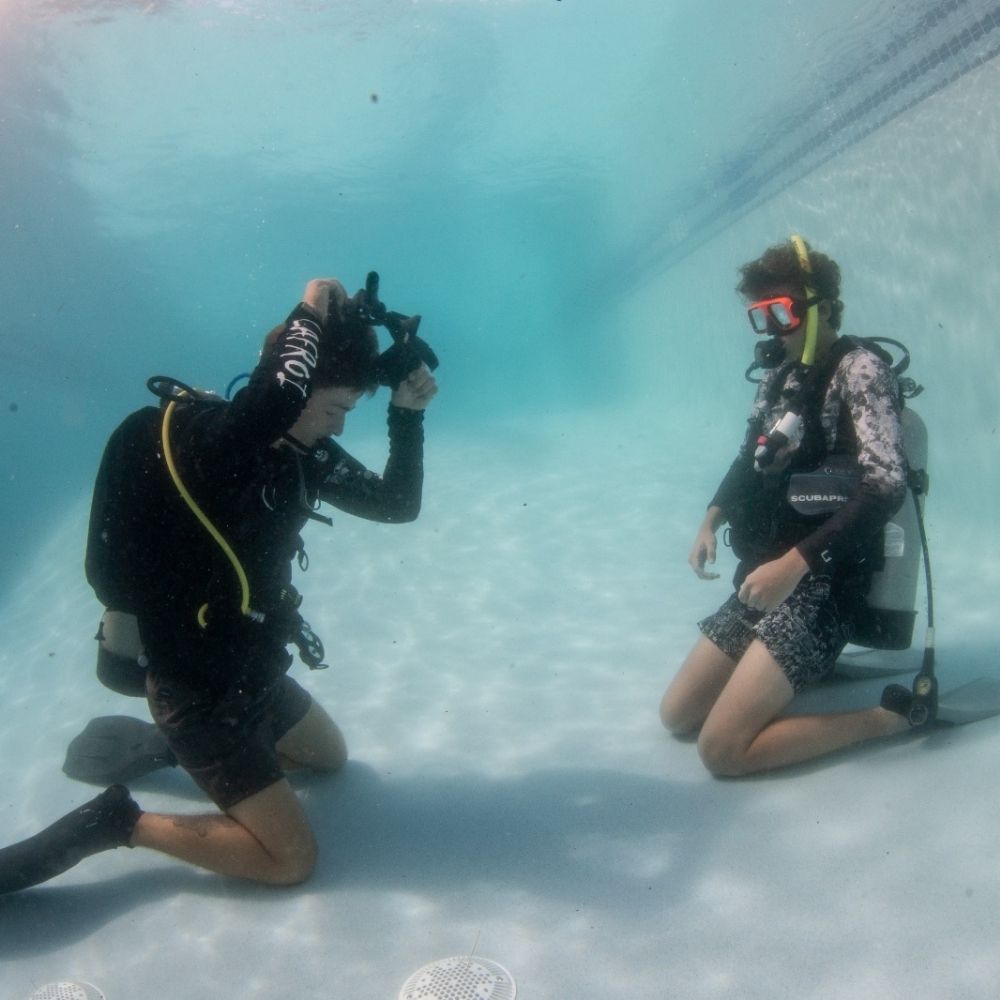 Scuba diving refresher course 1