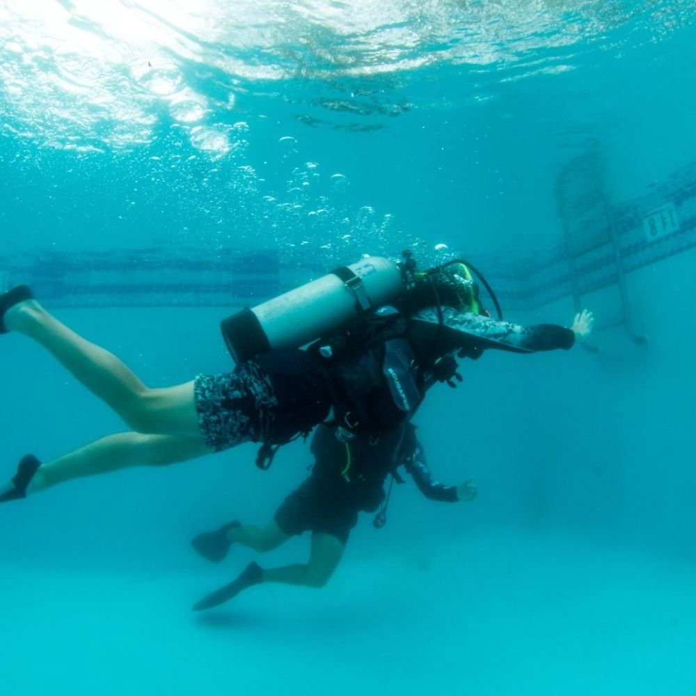 Scuba diving refresher course 4